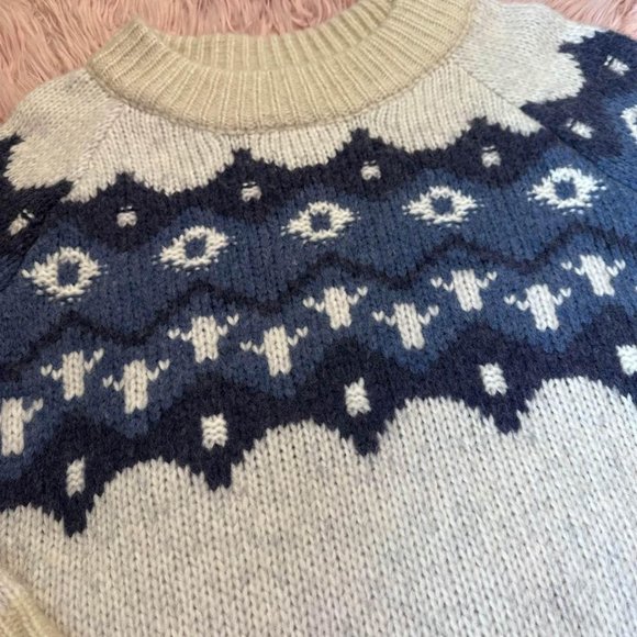 Aerie Chunky Knit Oversized Nordic sweater size small - Picture 6 of 7